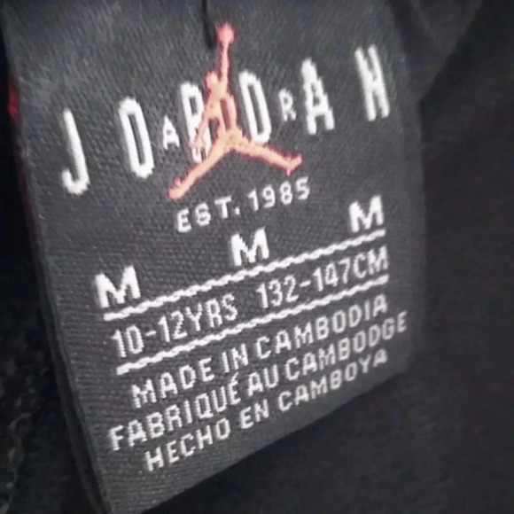 NWT-Air Jordan with red strips kids jogger pants size M - Picture 6 of 6